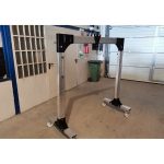 Portique de levage mobile dans un atelier adustriel